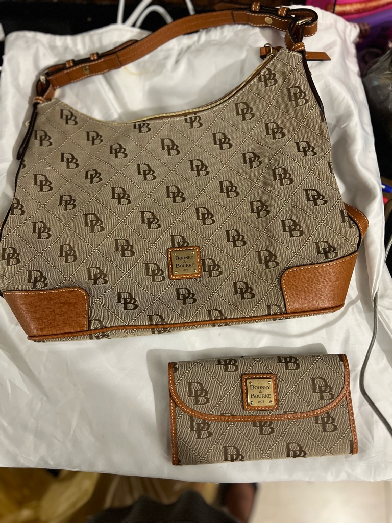 Dooney & Bourke Tan Logo Shoulder Bag With Brown Trim And Matching Wallet